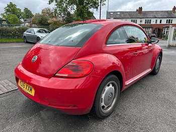 Used Volkswagen Beetle 2016 for sale - 78561529: Photo