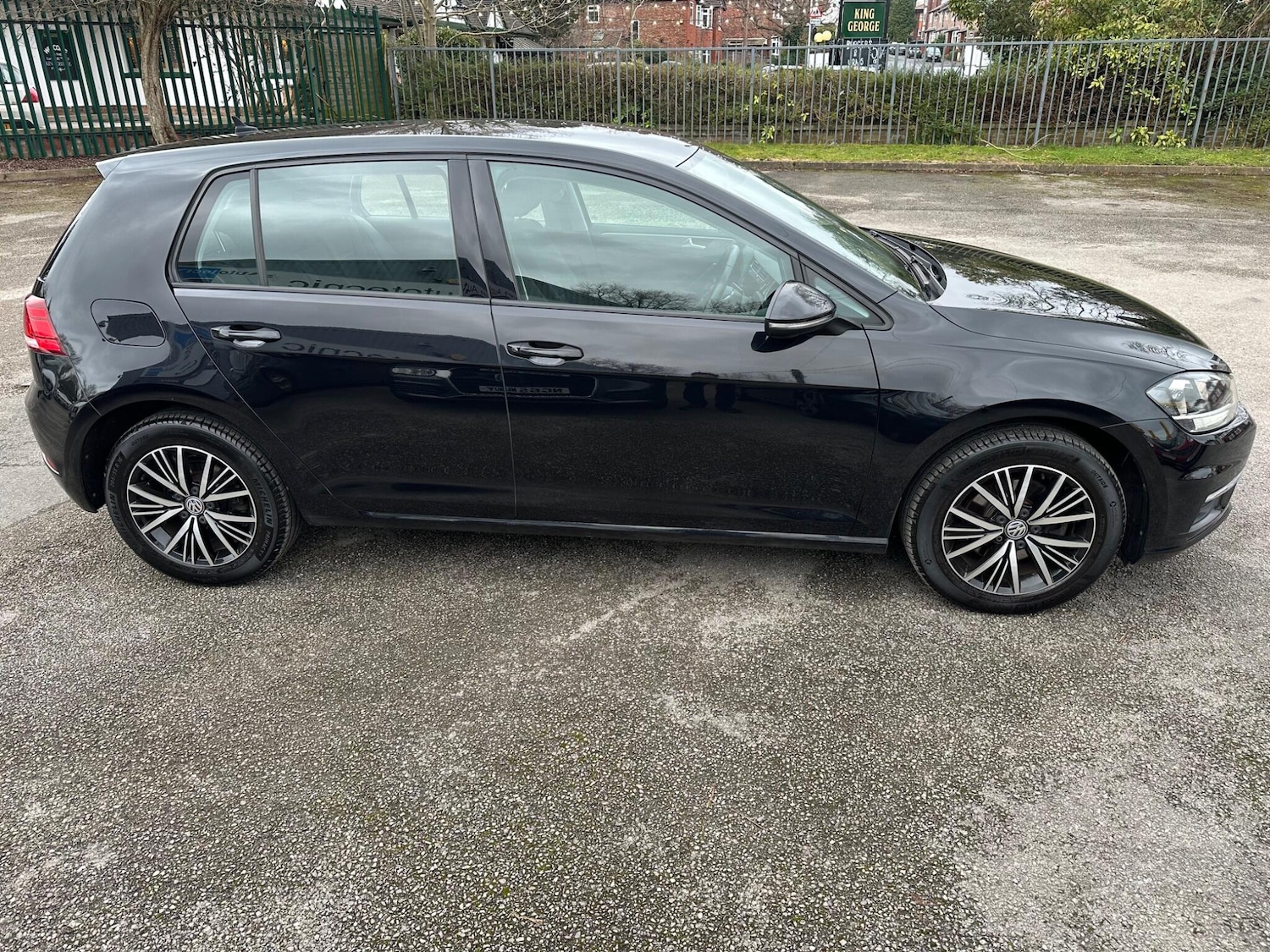 Used Volkswagen Golf 2017 for sale - 77427734: Photo 19