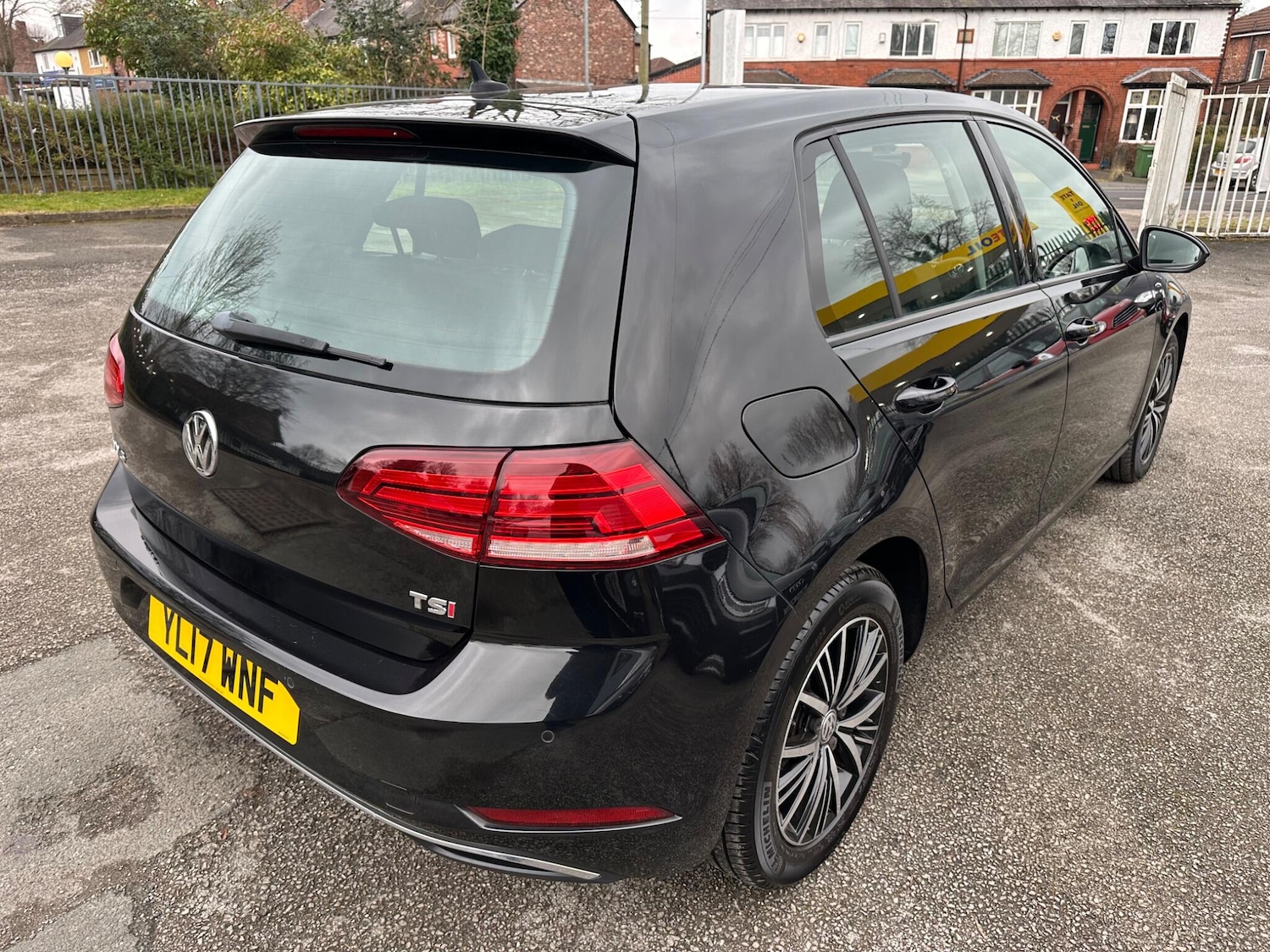 Used Volkswagen Golf 2017 for sale - 77427734: Photo 20