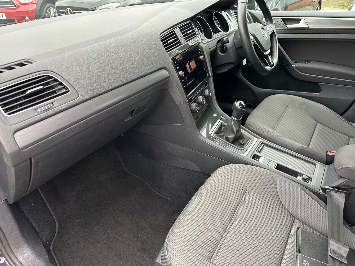 Used Volkswagen Golf 2017 for sale - 77427734: Photo 39