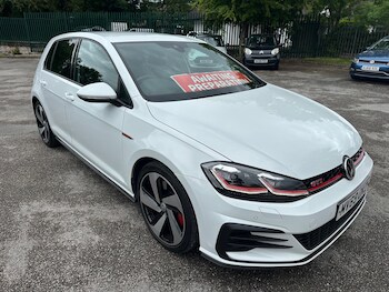 Used Volkswagen Golf 2019 for sale - 78772044: Photo
