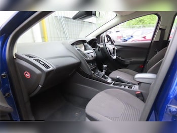 Used Ford Focus 2016 for sale - 78573459: Photo
