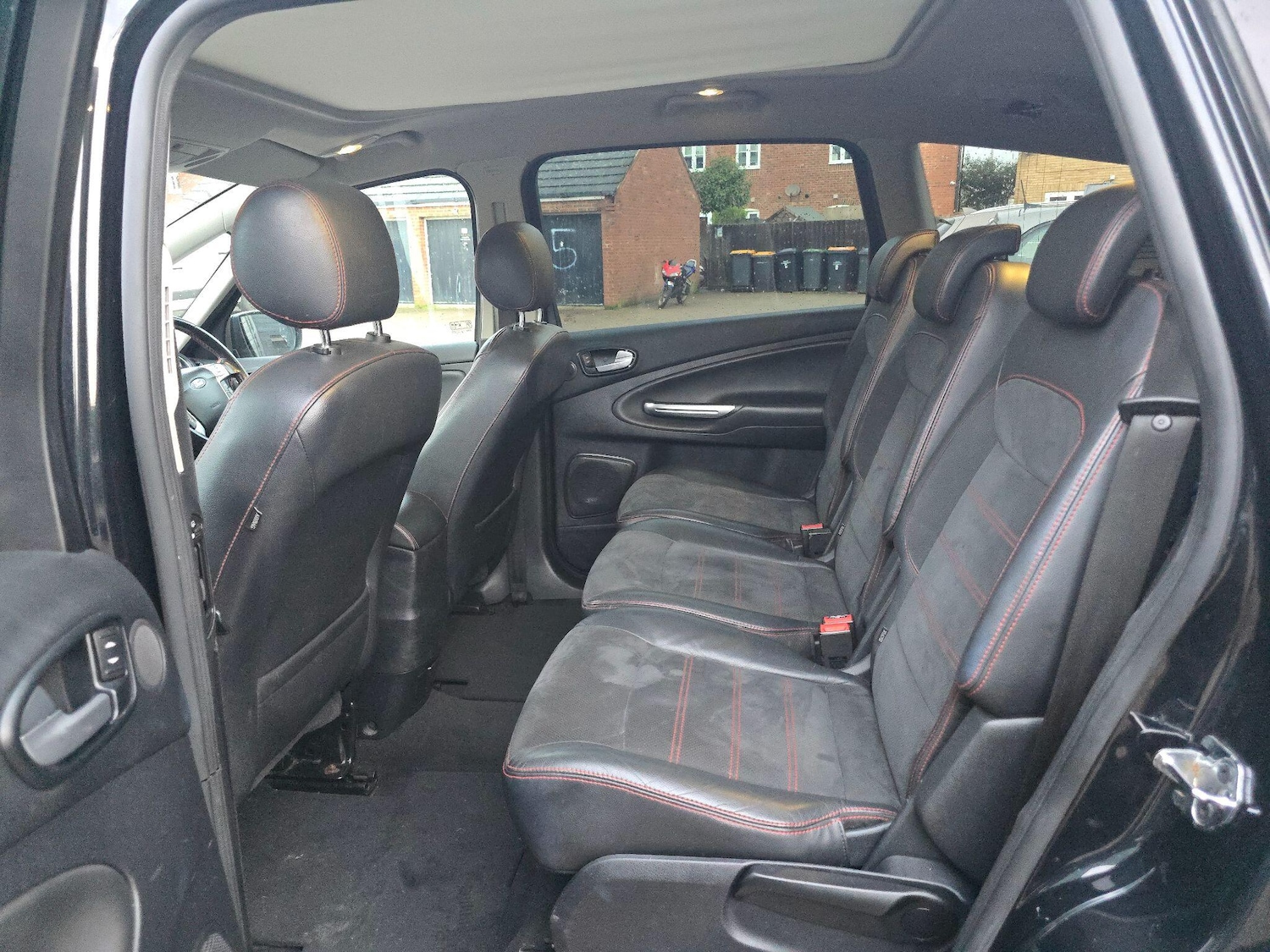 Used Ford S-Max 2016 for sale - 78047492: Photo 14