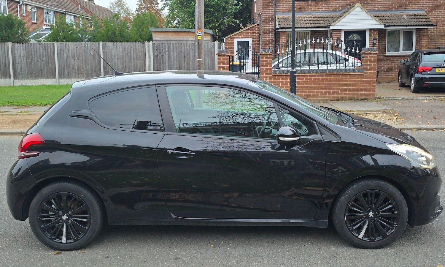 Used Peugeot 208 2017 for sale - 78100177: Photo 8