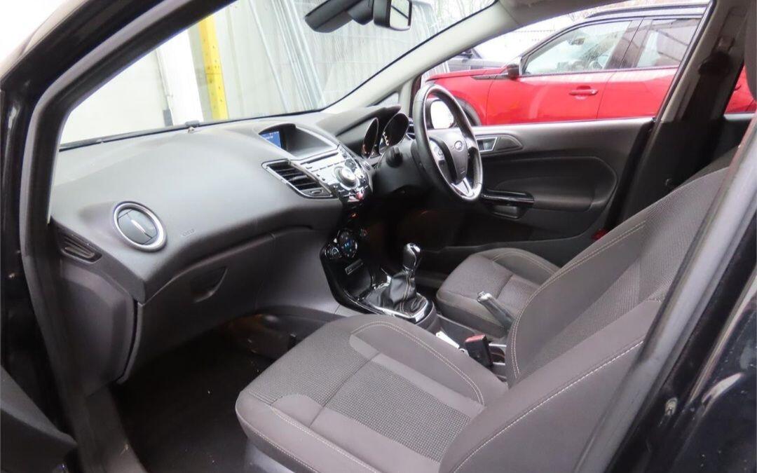 Used Ford Fiesta 2015 for sale - 78047146: Photo 2