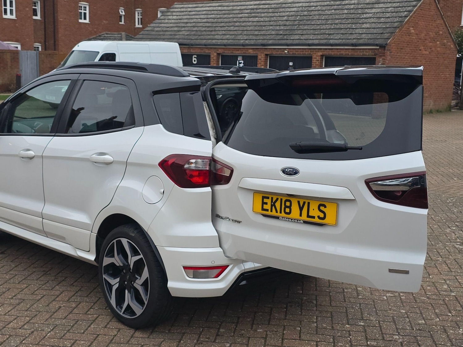 Used Ford Ecosport 2018 for sale - 78048188: Photo 4