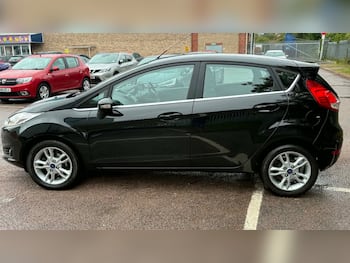 Used Ford Fiesta 2017 for sale - 79674785: Photo