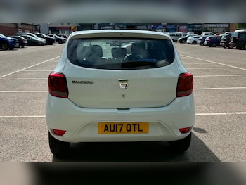 Used Dacia Sandero 2017 for sale - 78931845: Photo