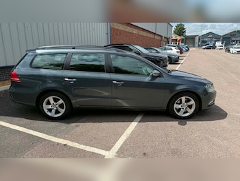 Used Volkswagen Passat 2011 for sale - 78909971: Photo