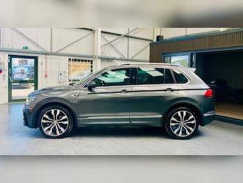 Used Volkswagen Tiguan 2019 for sale - 79278799: Photo