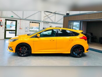 Used Ford Focus 2015 for sale - 79565134: Photo