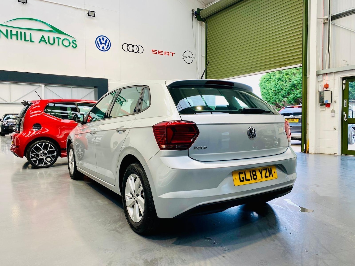 Used Volkswagen Polo 2018 for sale - 77040824: Photo 3
