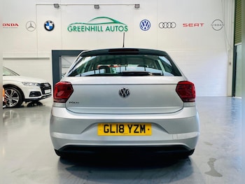 Used Volkswagen Polo 2018 for sale - 77040824: Photo