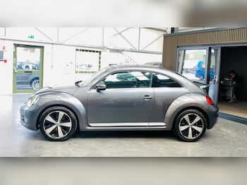 Used Volkswagen Beetle 2015 for sale - 78442480: Photo