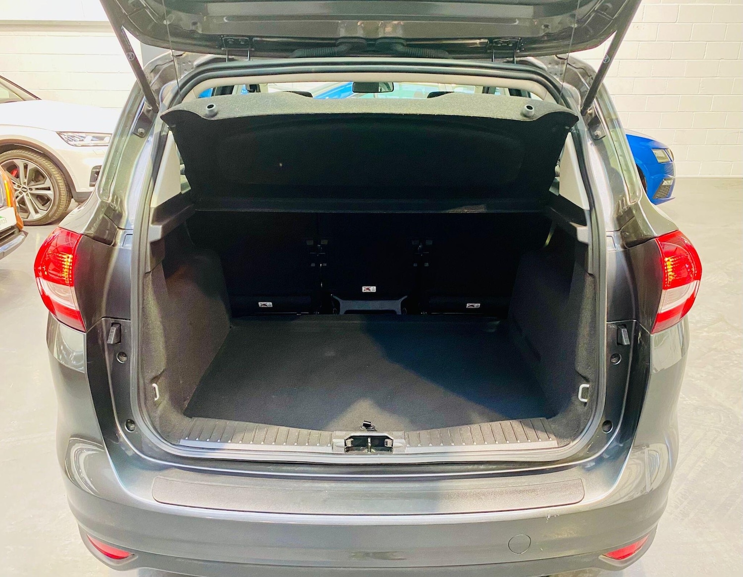 Used Ford C-Max 2018 for sale - 77455015: Photo 19