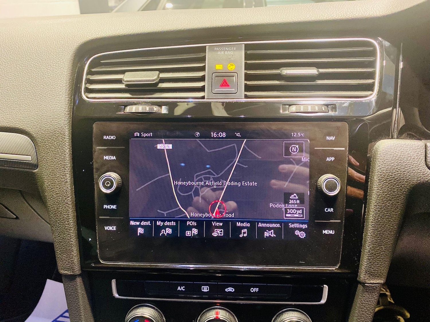 Used Volkswagen Golf 2018 for sale - 76781653: Photo 28