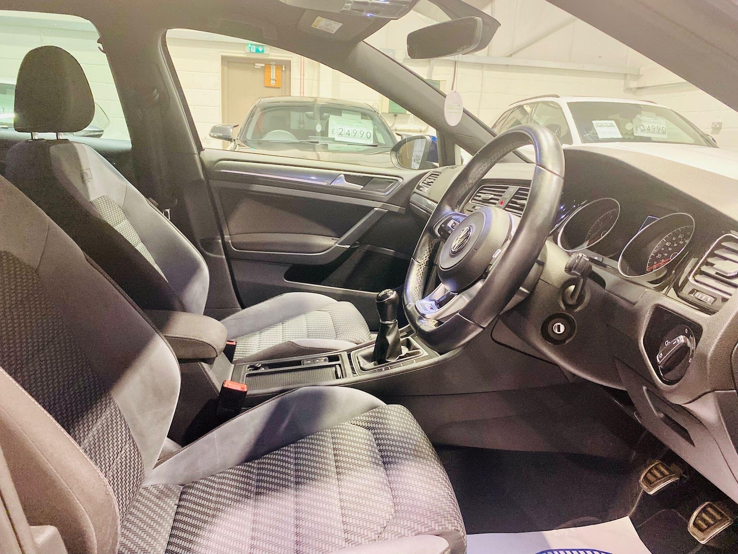 Used Volkswagen Golf 2018 for sale - 76781653: Photo 32