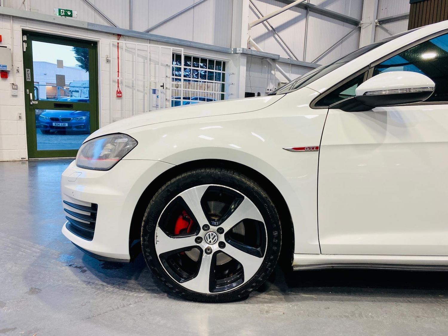 Used Volkswagen Golf 2014 for sale - 76899182: Photo 23