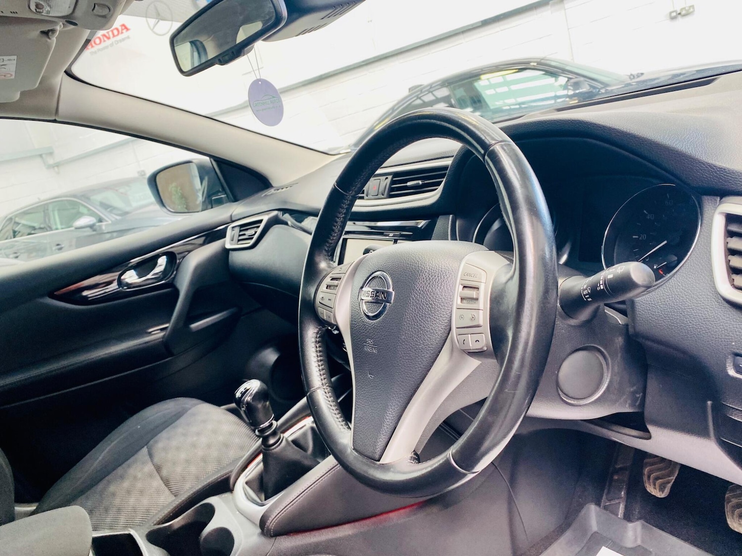 Used Nissan Qashqai 2015 for sale - 76042897: Photo 13