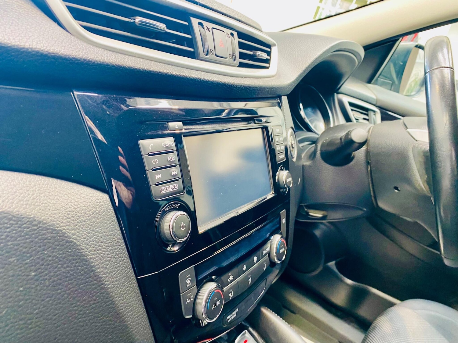 Used Nissan Qashqai 2015 for sale - 76042897: Photo 33