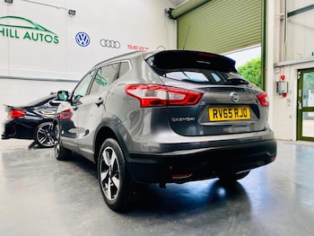 Used Nissan Qashqai 2015 for sale - 76042897: Photo