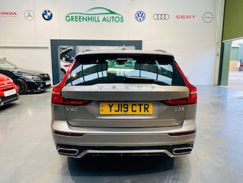 Used Volvo V60 2019 for sale - 79062744: Photo