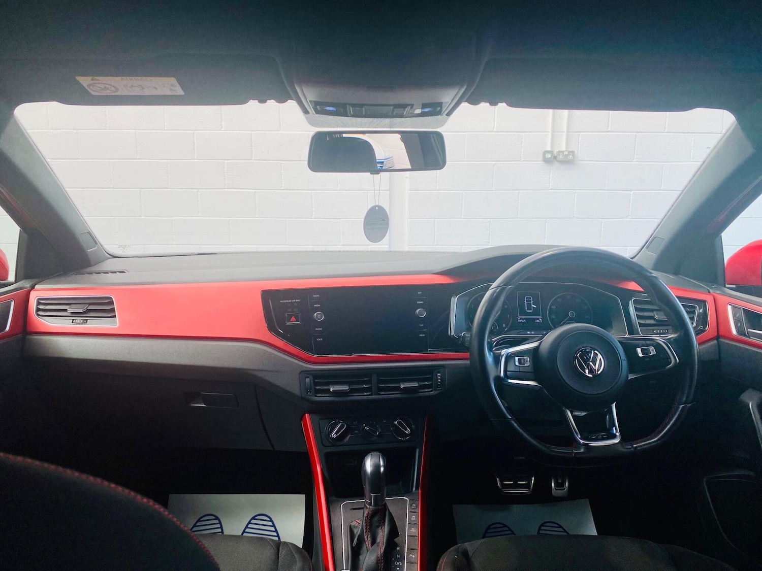 Used Volkswagen Polo 2018 for sale - 76042241: Photo 11