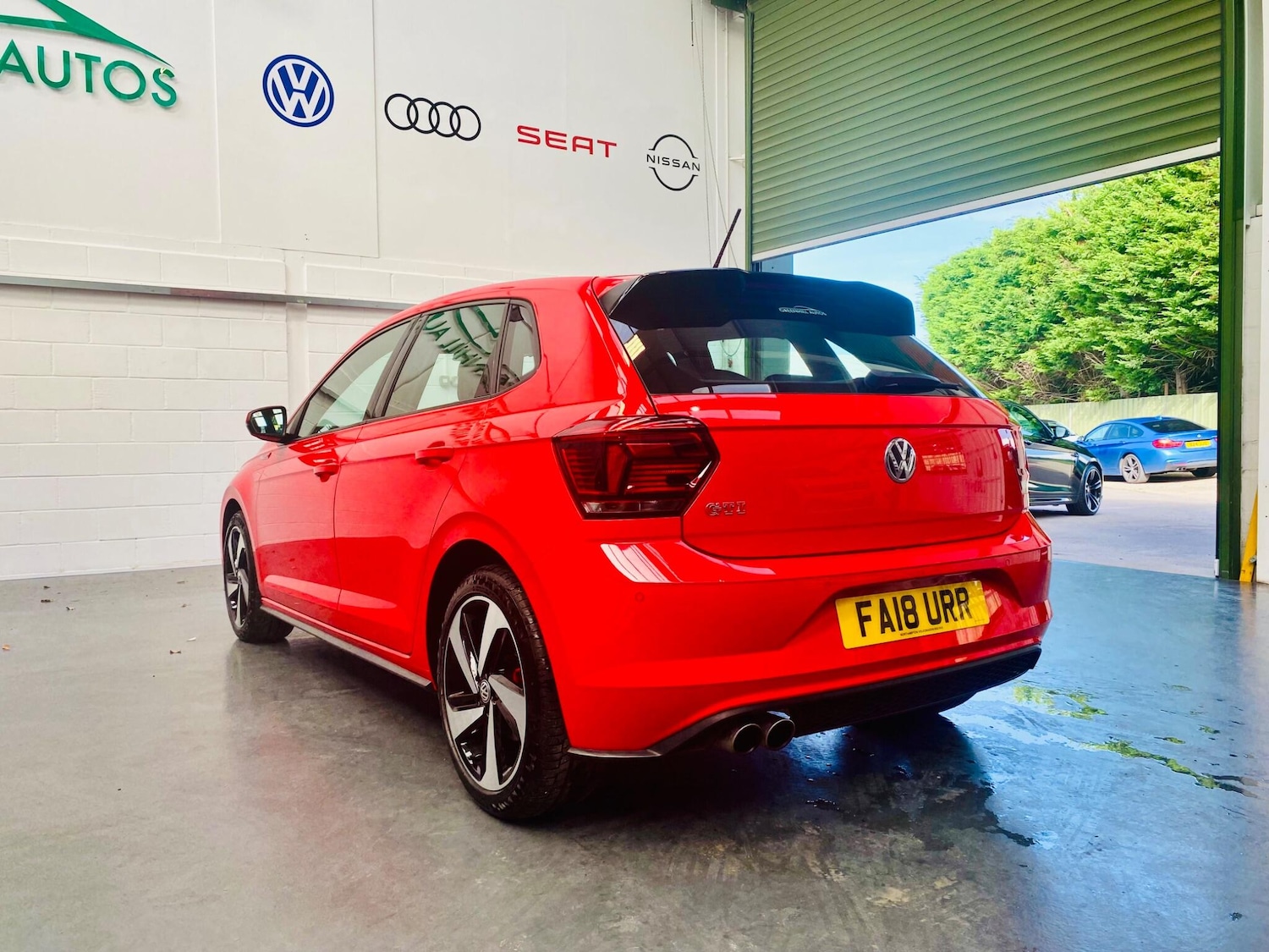 Used Volkswagen Polo 2018 for sale - 76042241: Photo 3