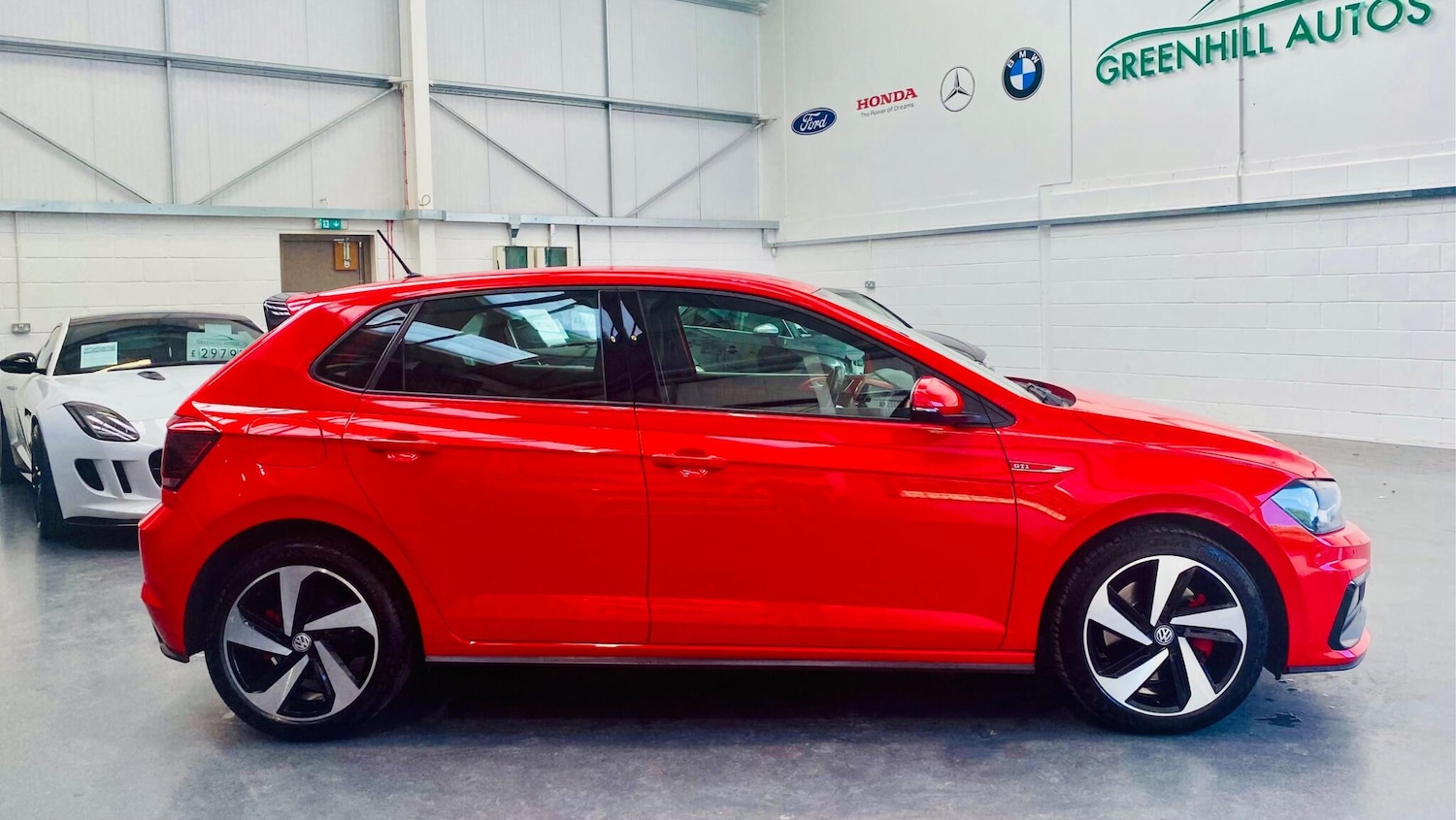 Used Volkswagen Polo 2018 for sale - 76042241: Photo 6