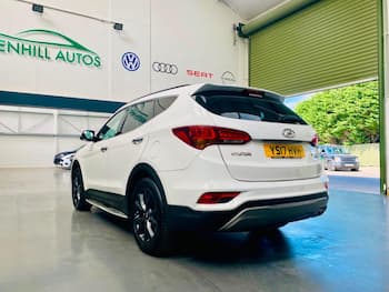 Used Hyundai Santa Fe 2017 for sale - 79793717: Photo