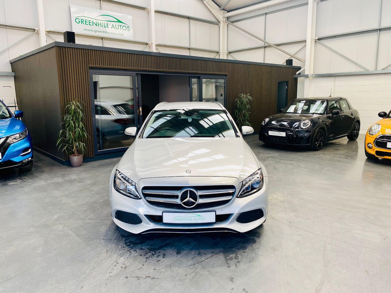 Used Mercedes-Benz C Class 2015 for sale - 77970439: Photo 15