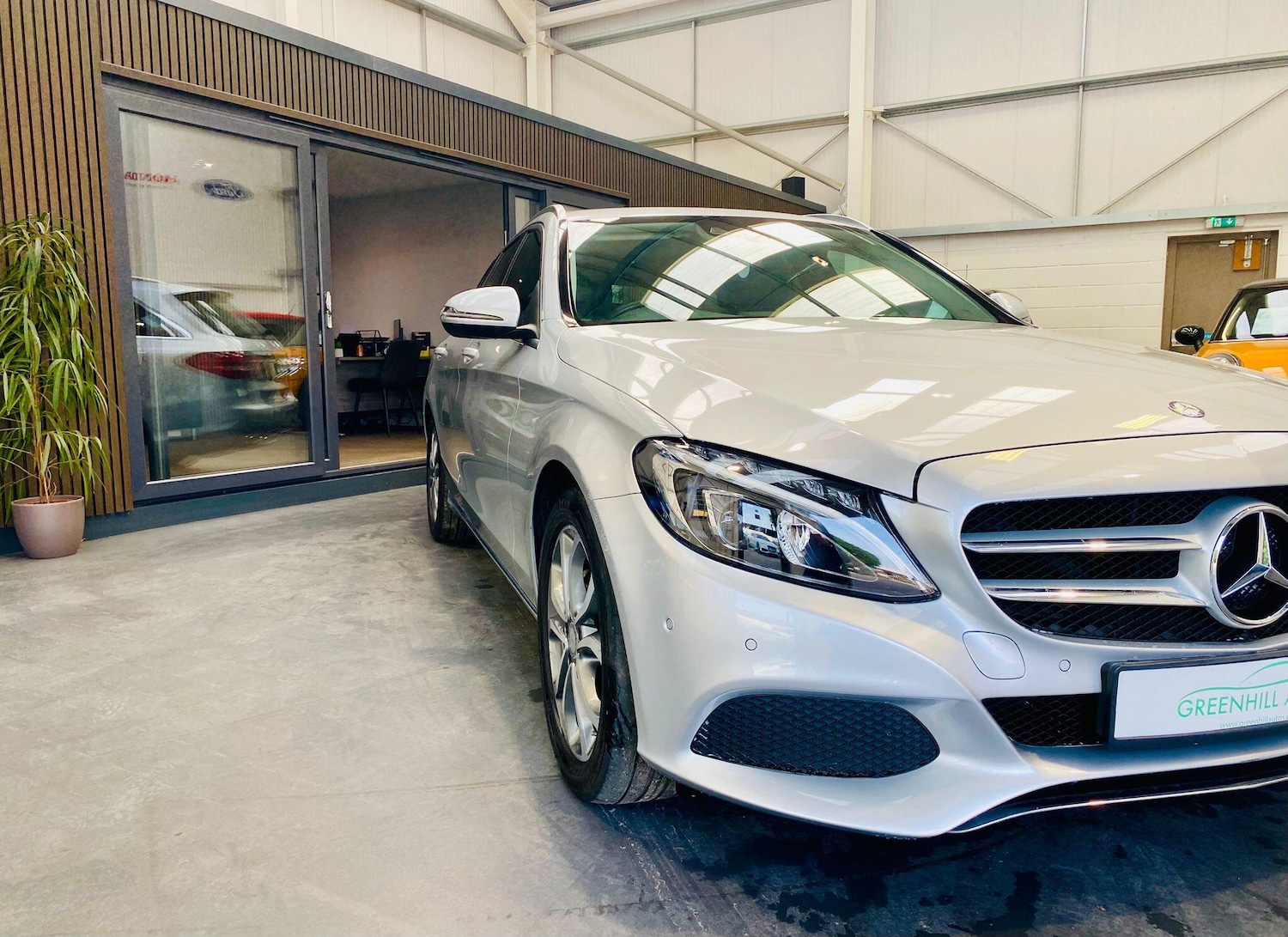 Used Mercedes-Benz C Class 2015 for sale - 77970439: Photo 18