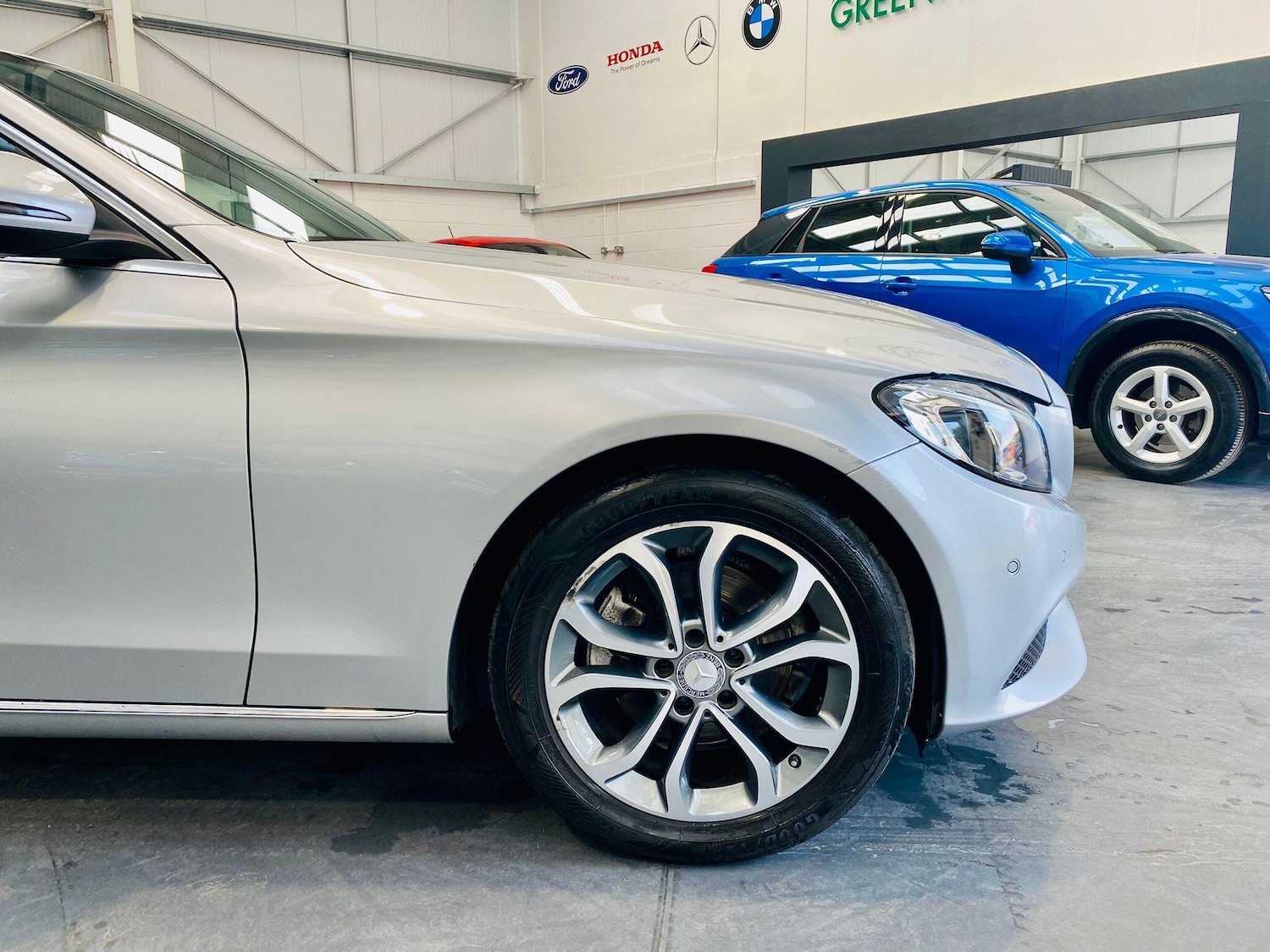 Used Mercedes-Benz C Class 2015 for sale - 77970439: Photo 23