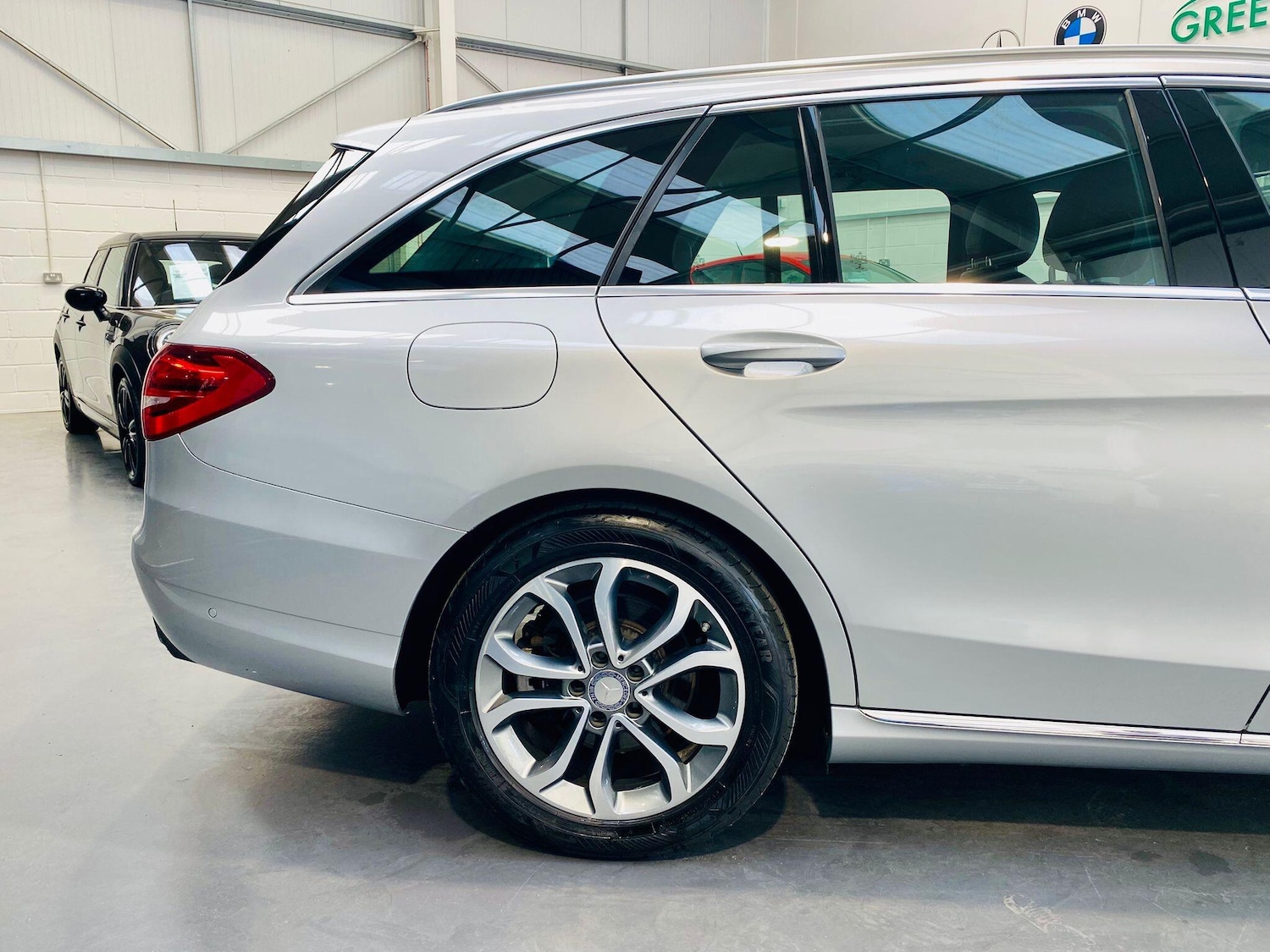 Used Mercedes-Benz C Class 2015 for sale - 77970439: Photo 24