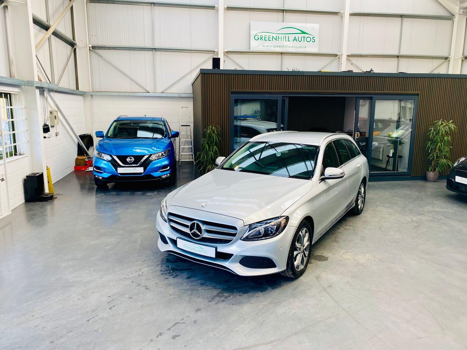 Used Mercedes-Benz C Class 2015 for sale - 77970439: Photo 26