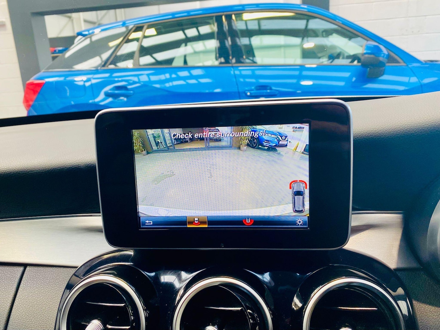 Used Mercedes-Benz C Class 2015 for sale - 77970439: Photo 28