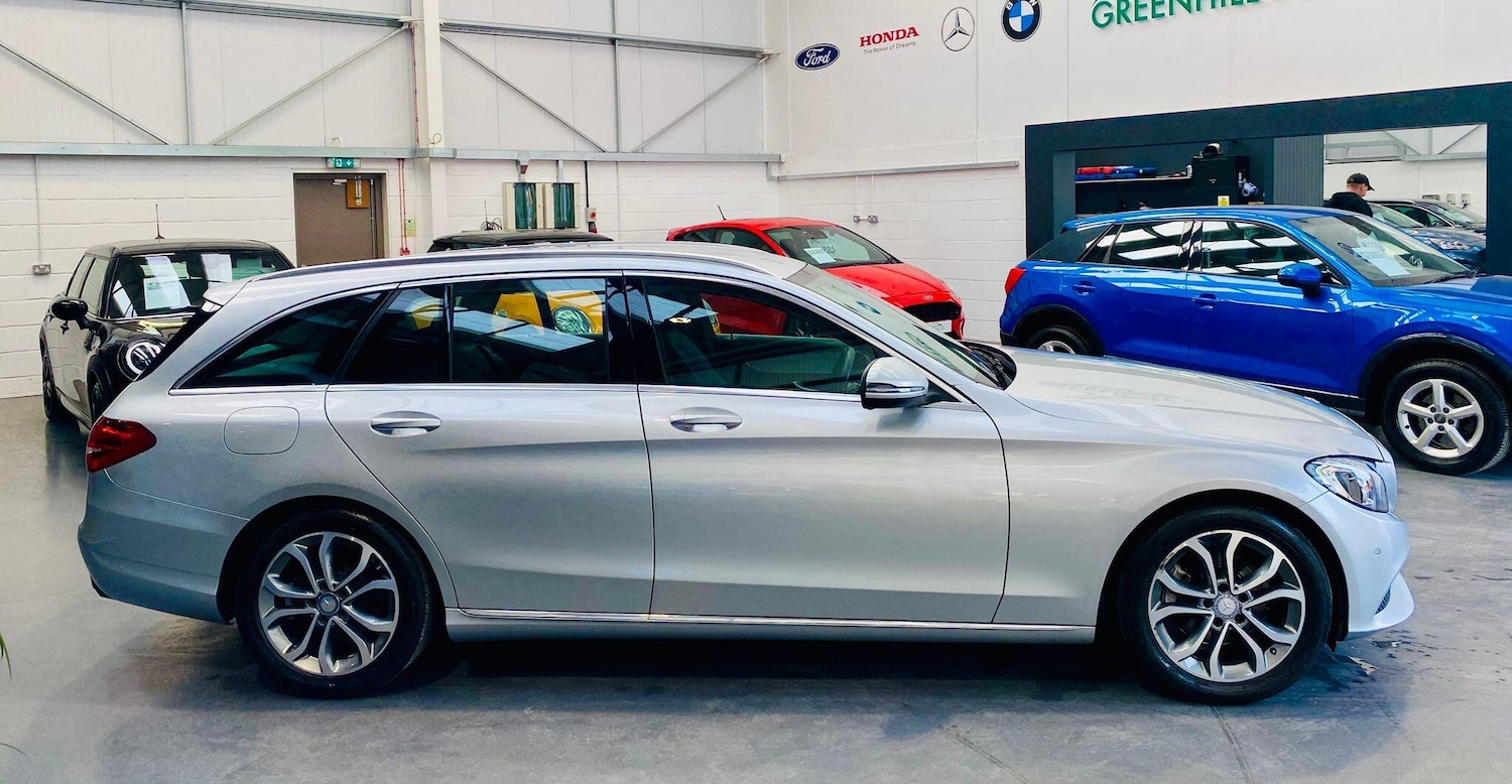 Used Mercedes-Benz C Class 2015 for sale - 77970439: Photo 6