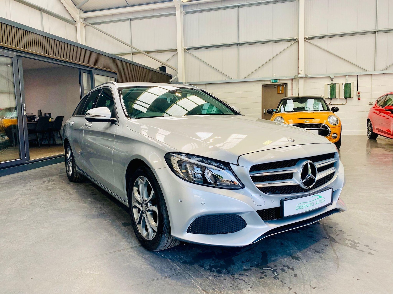 Used Mercedes-Benz C Class 2015 for sale - 77970439: Photo 7