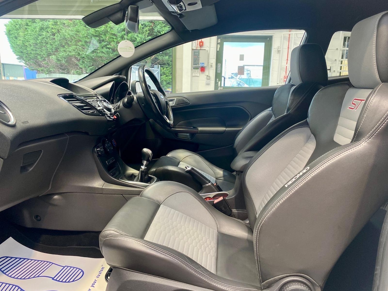 Used Ford Fiesta 2014 for sale - 76370290: Photo 28