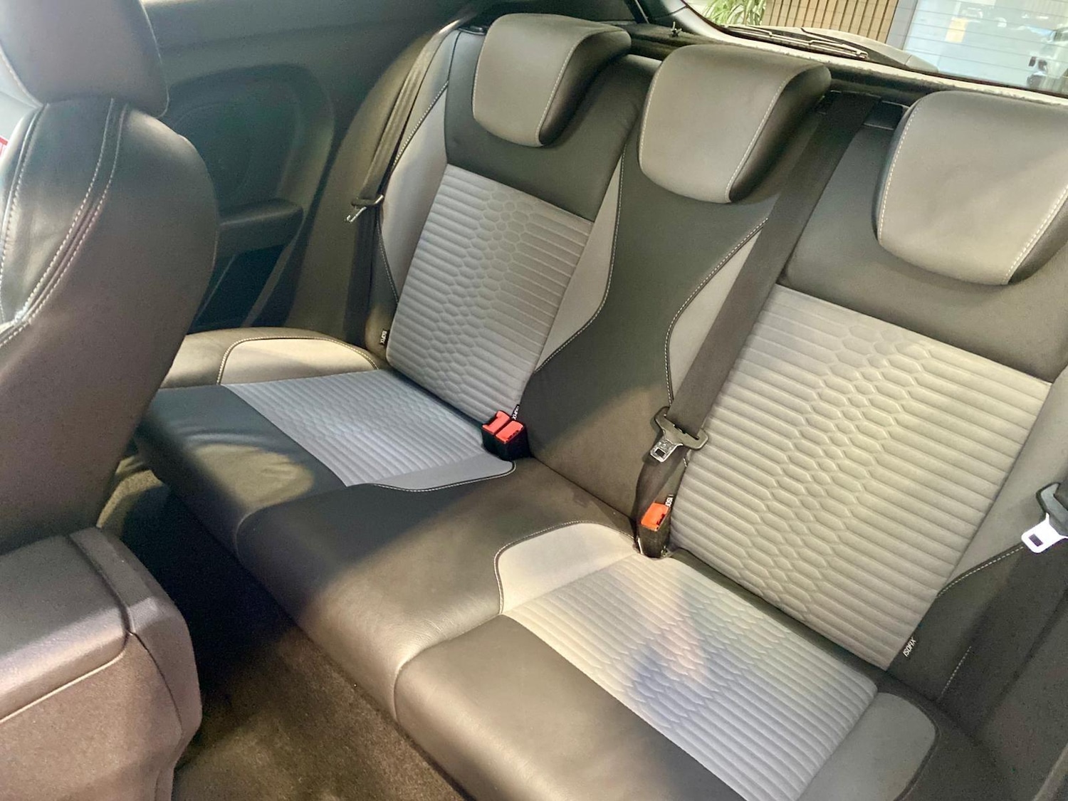 Used Ford Fiesta 2014 for sale - 76370290: Photo 29