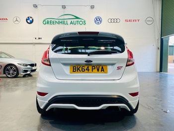 Used Ford Fiesta 2014 for sale - 76370290: Photo