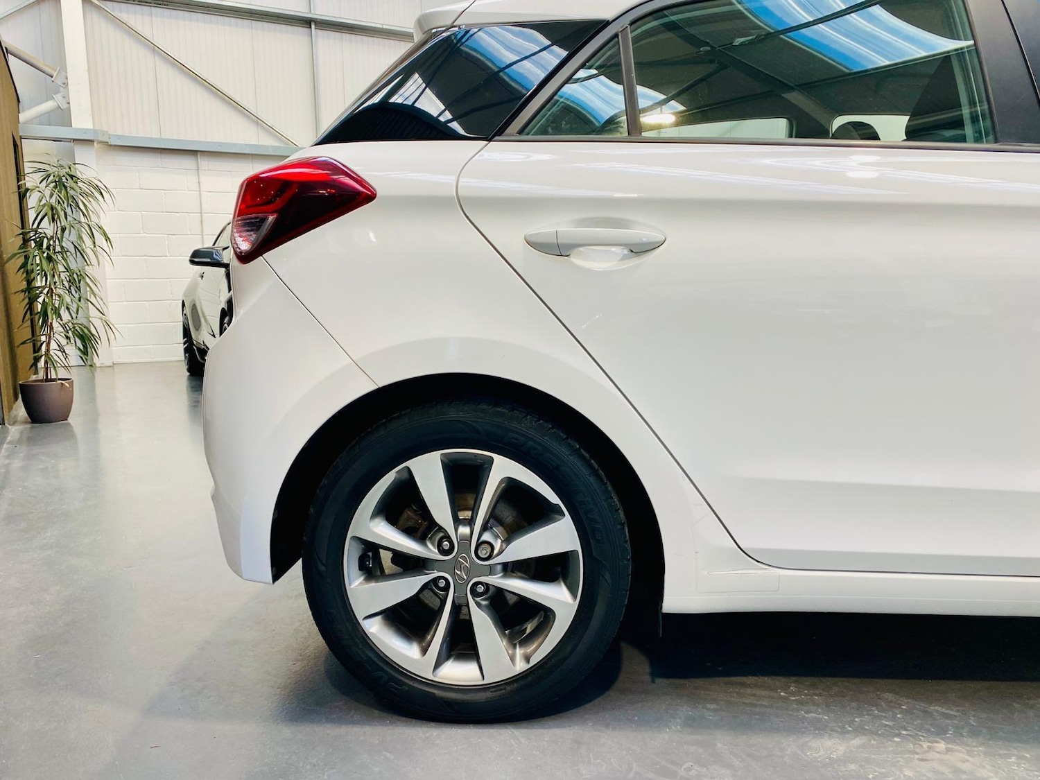 Used Hyundai i20 2016 for sale - 76612842: Photo 24