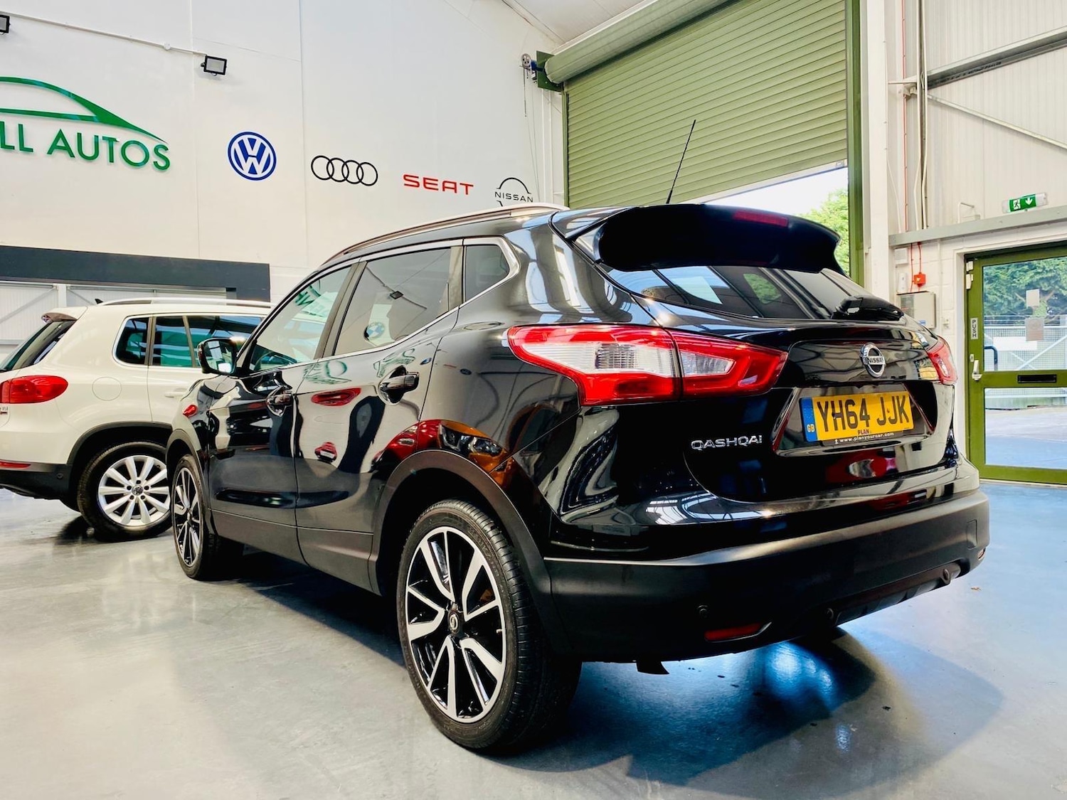 Used Nissan Qashqai 2014 for sale - 77524087: Photo 3