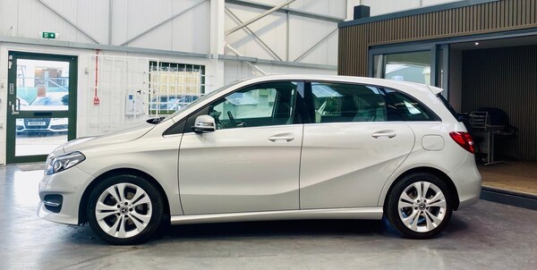 Used Mercedes-Benz B Class 2017 for sale - 76326743: Photo 2
