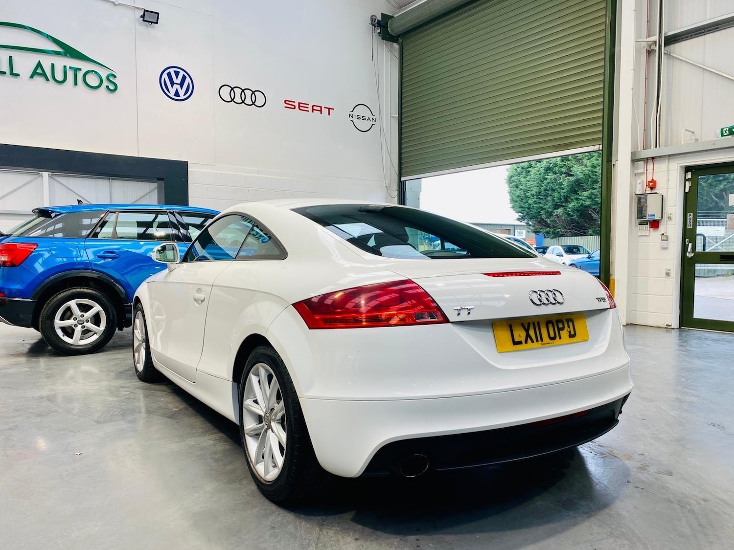 Used Audi TT 2011 for sale - 77908551: Photo 3