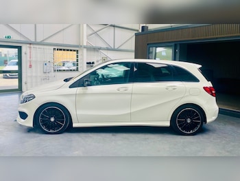 Used Mercedes-Benz B Class 2016 for sale - 78933564: Photo