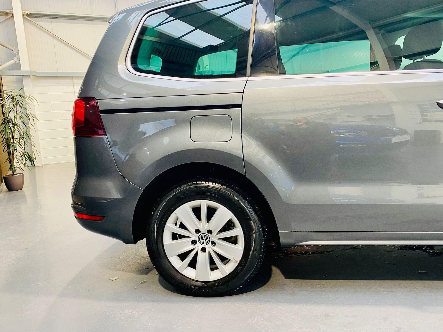 Used Volkswagen Sharan 2016 for sale - 77456396: Photo 25