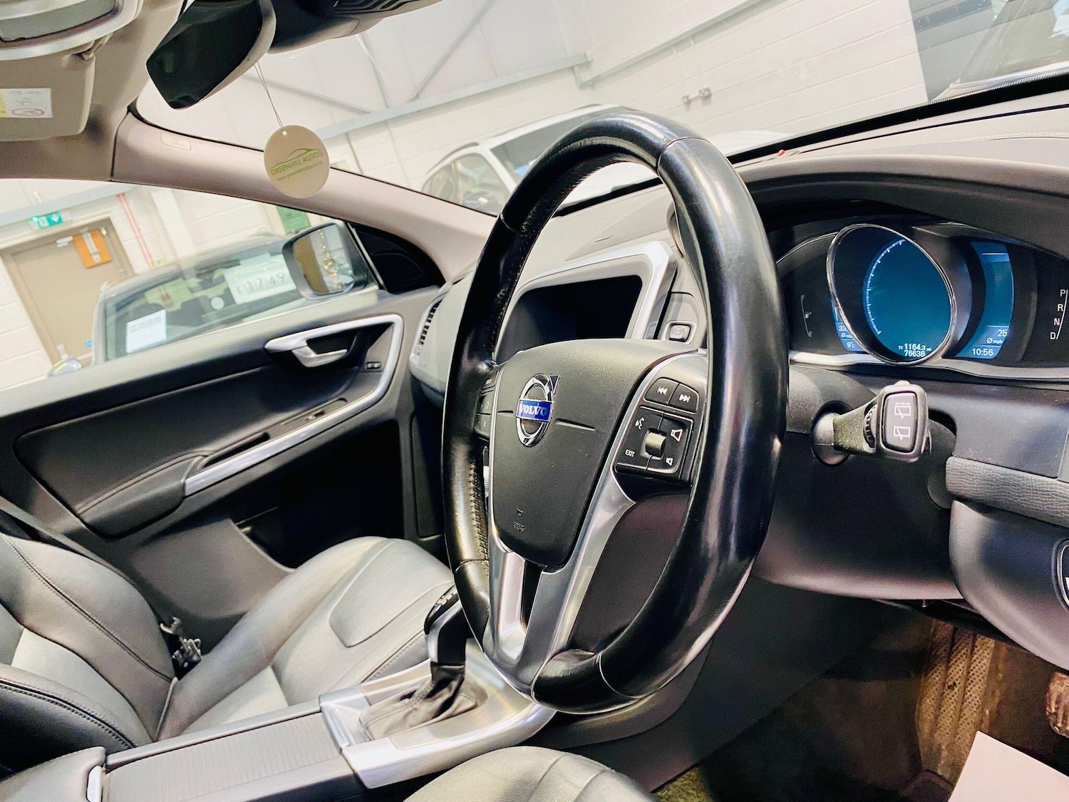 Used Volvo XC60 2014 for sale - 76976055: Photo 14