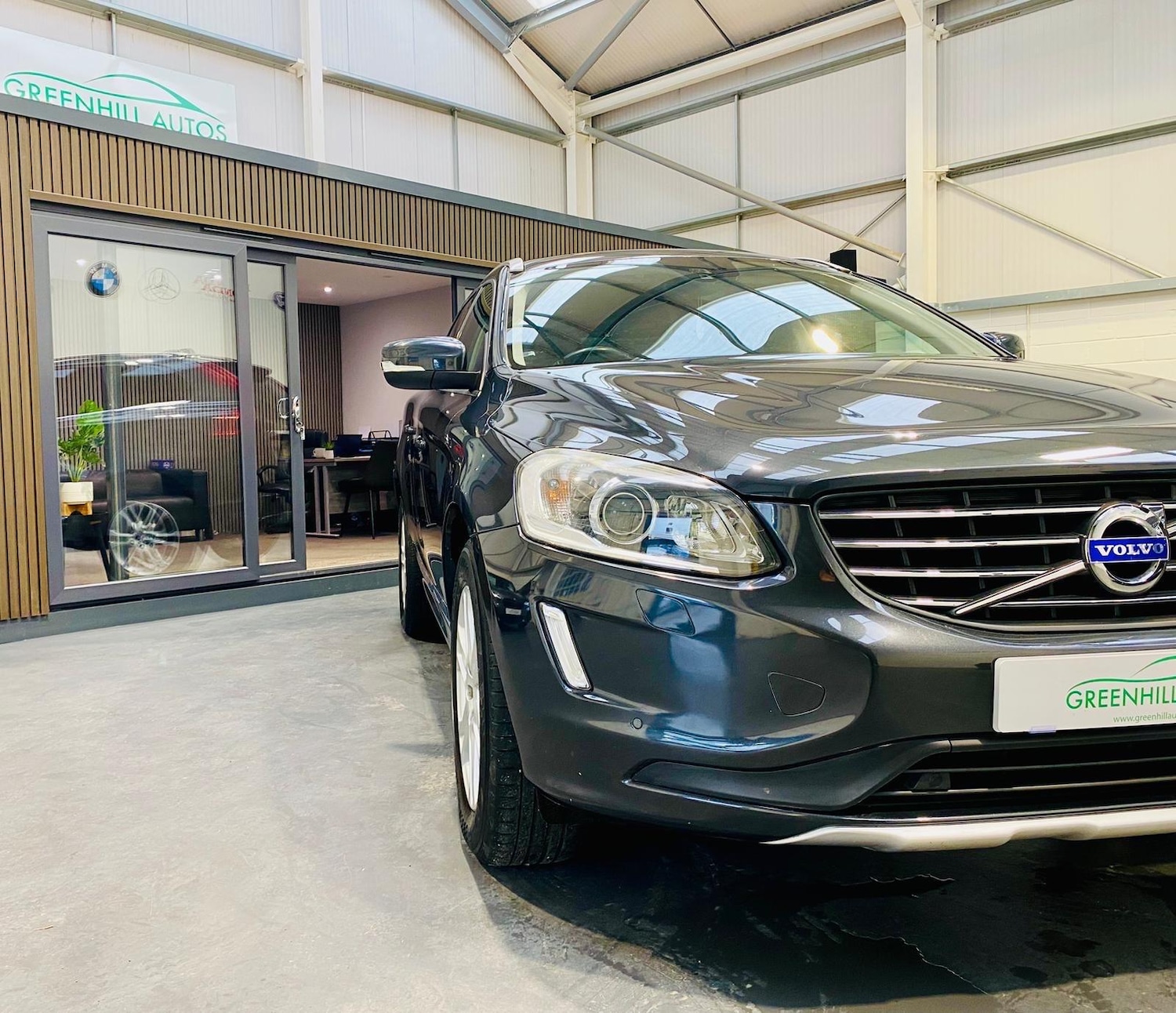 Used Volvo XC60 2014 for sale - 76976055: Photo 19