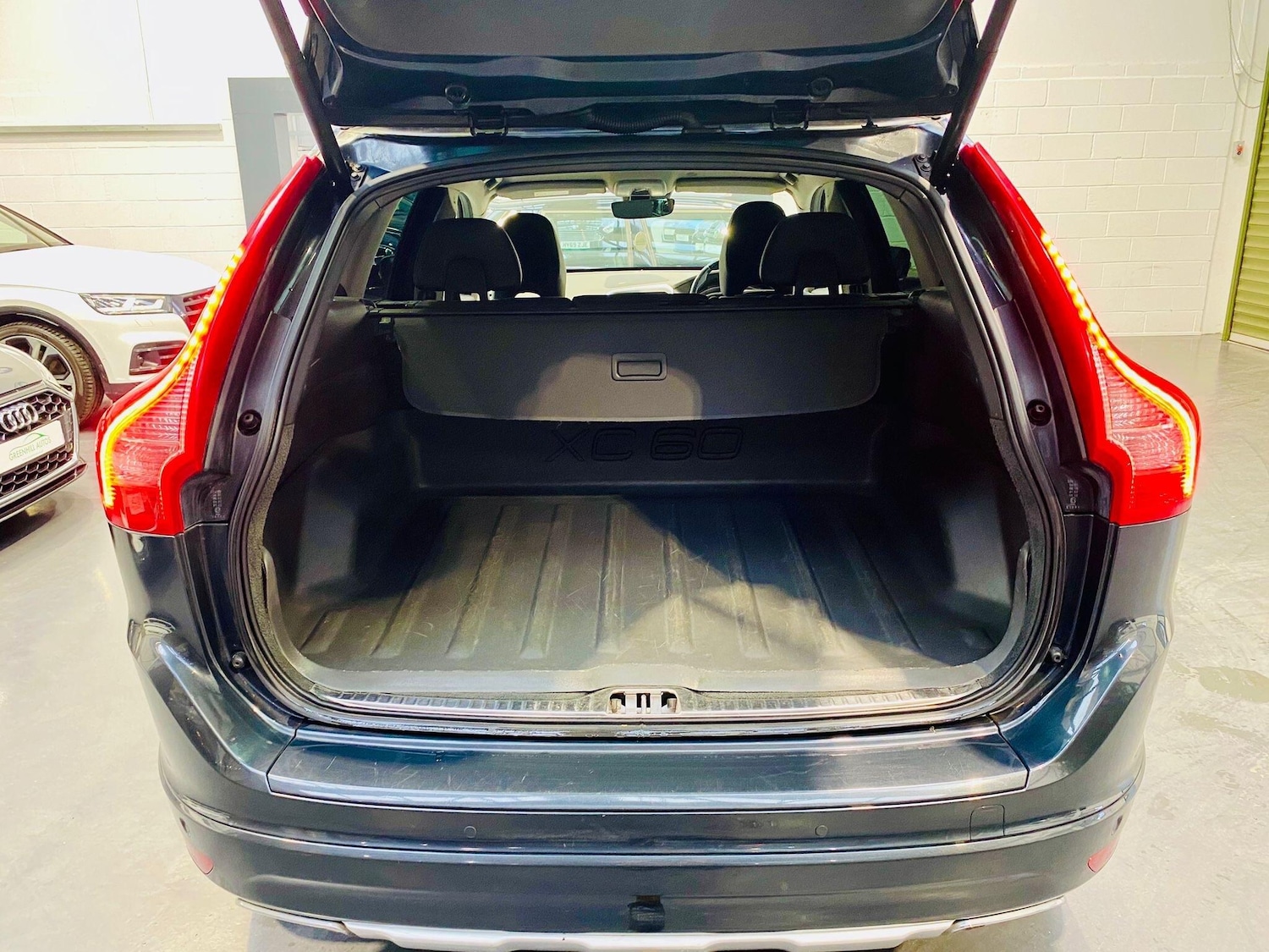 Used Volvo XC60 2014 for sale - 76976055: Photo 21